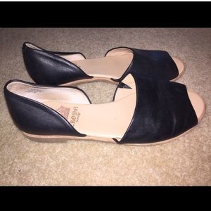 Crown Vintage Black Slides